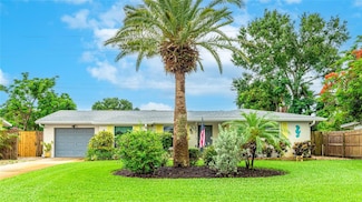 5603 1st Avenue Dr NW, Bradenton, FL 34209