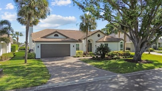 4635 Alisa Cir NE, Saint Petersburg, FL 33703
