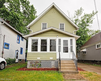 122 E 33rd St, Lorain, OH 44055