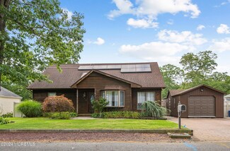 313 Alpine St, Forked River, NJ 08731