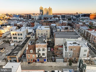 705 N American St, Philadelphia, PA 19123