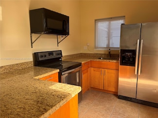 1520 NE 125th St Unit b, North Miami, FL 33161