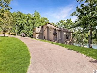 21 Heron Point, Cadiz, KY 42211