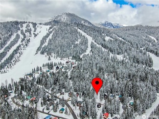 91 Arlberg Place, Snoqualmie Pass, WA 98068