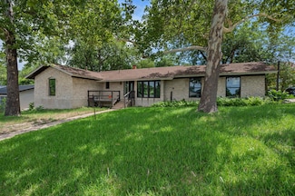 2101 Vanderbilt Ln, Austin, TX 78723