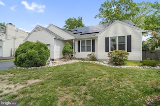 385 Mermaid Dr, Manahawkin, NJ 08050