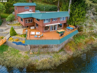 70202 Potato Bottom Rd, Lakeside, OR 97449