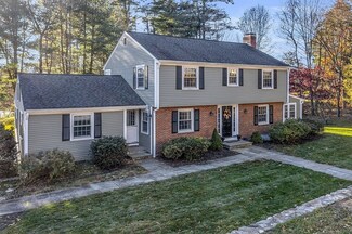 2 Joseph Reed Ln, Acton, MA 01720