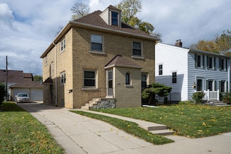 3625 S Austin St, Milwaukee, WI 53207