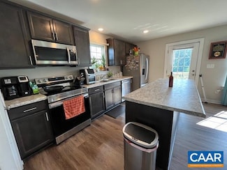 198 Riva Way, Palmyra, VA 22963