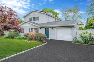 16 King St, Port Jefferson Station, NY 11776