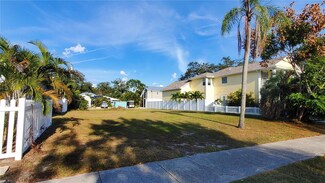 315 Tucker St, Safety Harbor, FL 34695