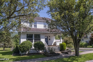 611 E 5th St, Bellwood, PA 16617
