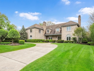 128 Saint Francis Cir, Oak Brook, IL 60523
