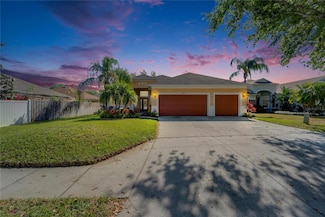 9504 Laurel Ledge Dr, Riverview, FL 33569