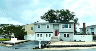23 Island Dr, Brick, NJ 08724