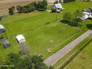 127 Markland Ln, Crowley, LA 70526