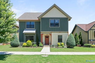 1530 Trek St, Huntsville, AL 35811