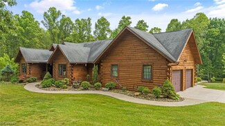 548 Price Rd, Mineral Wells, WV 26150