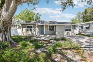 1000 8th Ave SW, Largo, FL 33770