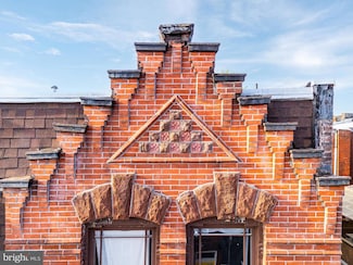 1701 W Jefferson St, Philadelphia, PA 19121