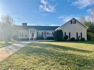 1102 Elmwood Ave, High Point, NC 27265