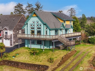 31102 J Place, Ocean Park, WA 98640