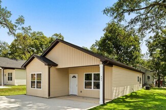 347 Park Ave, Greenwood, SC 29646