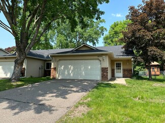 1273 Edgehill Ct, Saint Paul, MN 55109