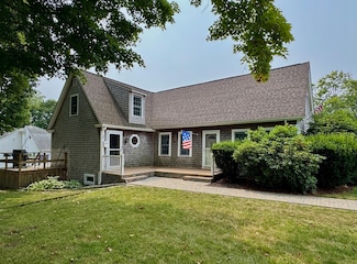 28 Glen St Unit 1, Whitman, MA 02382