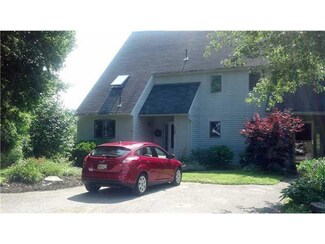 226 Kalers Corner St Unit 8, Waldoboro, ME 04572