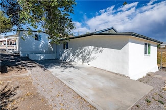 121 Chestnut St, Kingman, AZ 86401