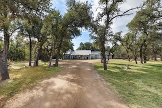 393 Marschall Creek Rd, Fredericksburg, TX 78624