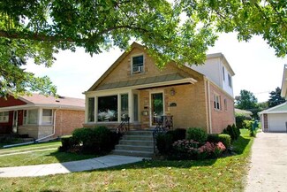 2244 Elizabeth Dr, Broadview, IL 60155