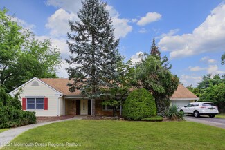 10 Clover Way, Matawan, NJ 07747