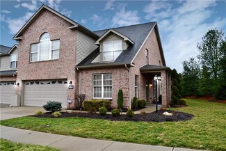 4006 Christie Ln Unit 5D, Lawrence, PA 15055