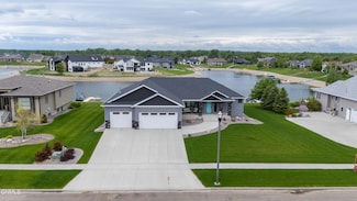 3516 Downing St, Bismarck, ND 58504