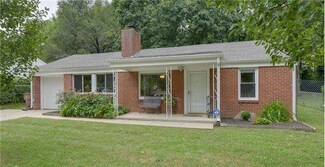 2709 Hartford Dr, Nashville, TN 37210