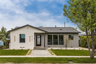 5161 E 27th St, Long Beach, CA 90815