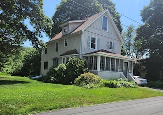 170 Westwood Ave, Plainville, CT 06062