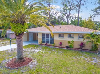 3784 Dover Dr, Sarasota, FL 34235