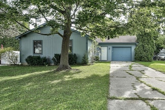 3141 Mc Comb St, Ann Arbor, MI 48108