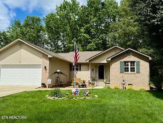 15 Felix Ct, Crossville, TN 38558