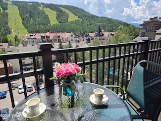 508 E Lionshead Cir Unit 604-49, Vail, CO 81657