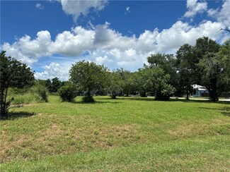 208 Gallia, Woodsboro, TX 78393