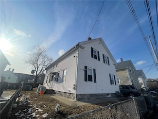61 Maple Ave, Johnston, RI 02919