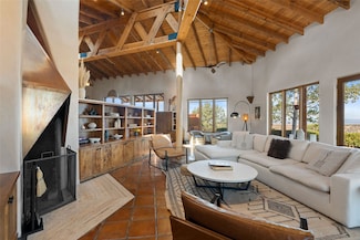 66 Paseo Encantado NE, Santa Fe, NM 87506