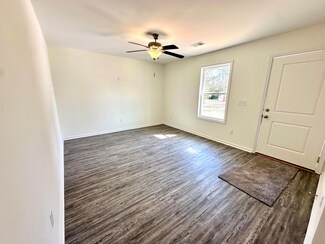 1618 Broome St, Sumter, SC 29154