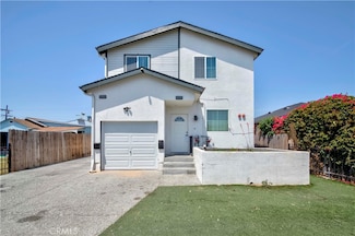 8711 Mckinley Place, Los Angeles, CA 90002