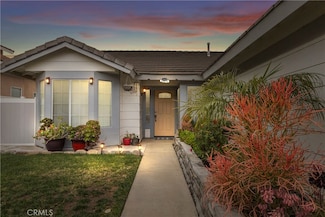 13132 Broken Bit Cir, Corona, CA 92883